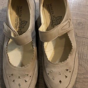 Orthopedic shoes wide shoes comfortable slipper